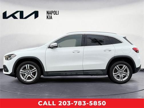 2022 Mercedes-Benz GLA 250 Base 4MATIC