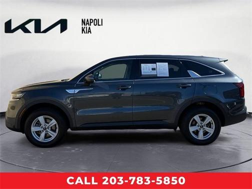 2022 Kia Sorento LX