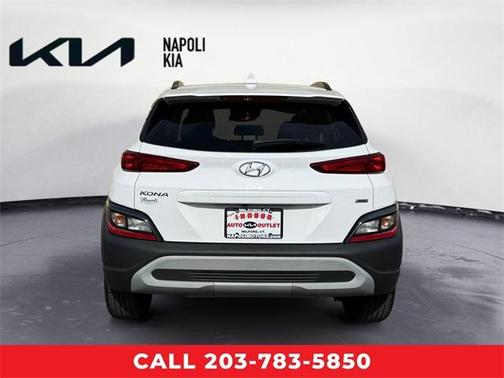 2022 Hyundai KONA SEL