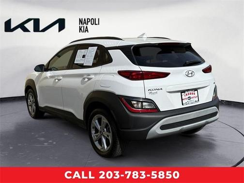 2022 Hyundai KONA SEL