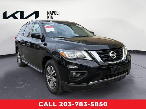 2019 Nissan Pathfinder SV
