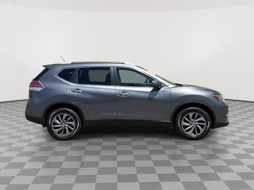 Gun Metallic 2015 Nissan Rogue SL