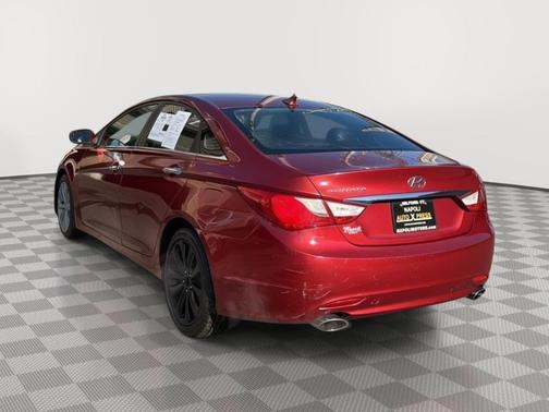 2011 Hyundai SONATA SE