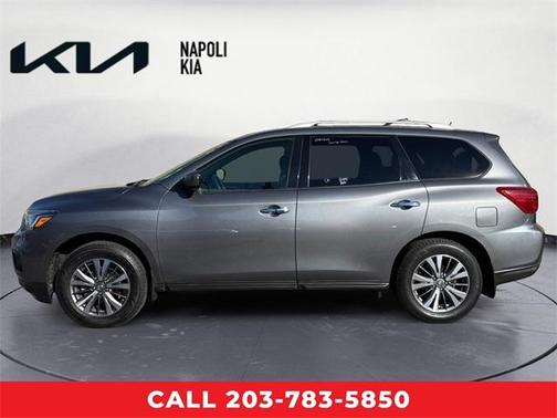 2017 Nissan Pathfinder S