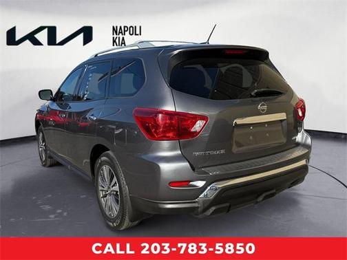 2017 Nissan Pathfinder S