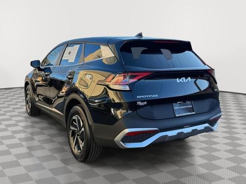 2023 Kia Sportage Hybrid LX