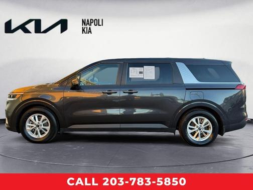 2023 Kia Carnival LX