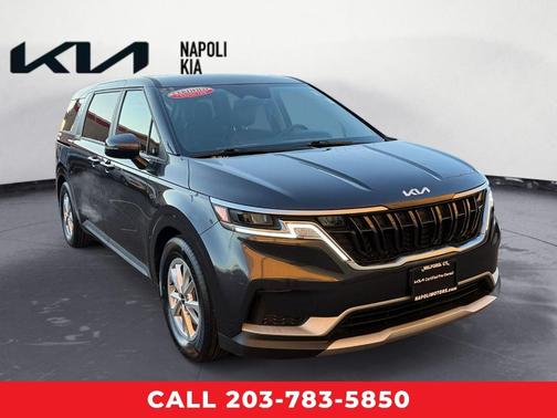 2023 Kia Carnival LX