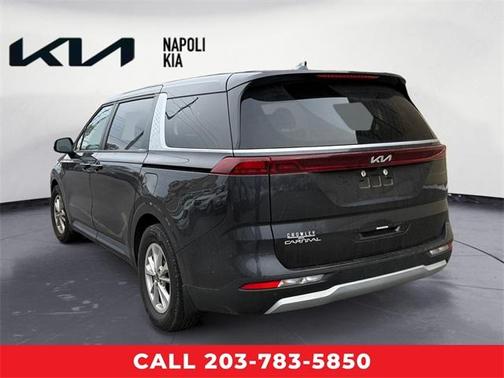 2023 Kia Carnival LX