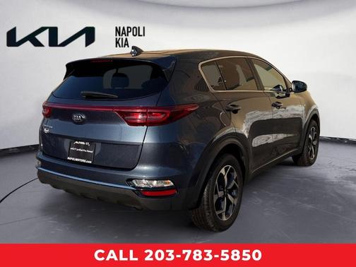 2022 Kia Sportage LX