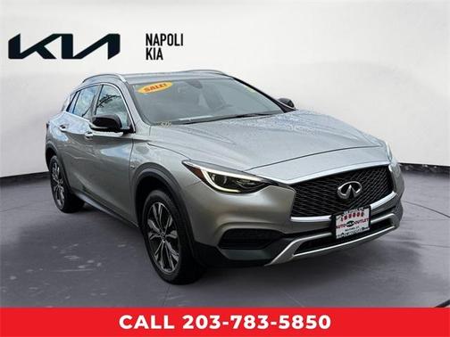 2018 INFINITI QX30 Luxury