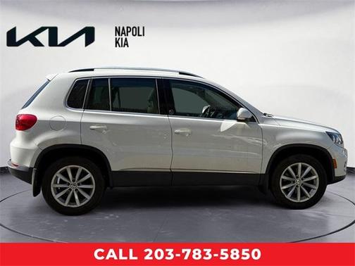 2017 Volkswagen Tiguan 2.0T Wolfsburg Edition