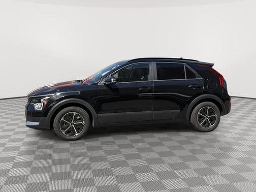 Aurora Black Pearl 2024 Kia Niro EX