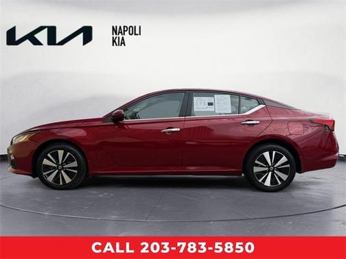 2022 Nissan Altima 2.5 SV