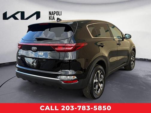 2022 Kia Sportage LX