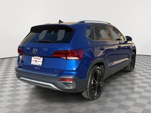 2023 Volkswagen Taos 1.5T SEL