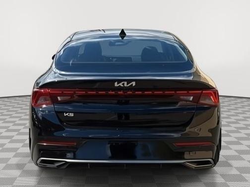 Ebony Black 2024 Kia K5 EX