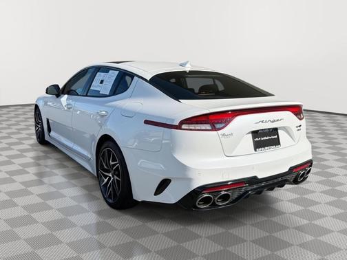 2022 Kia Stinger GT-Line
