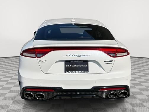 2022 Kia Stinger GT-Line