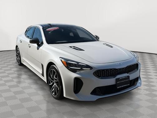 2022 Kia Stinger GT-Line