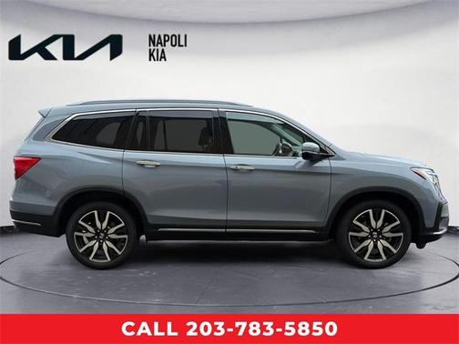 2022 Honda Pilot Touring 7-Passenger