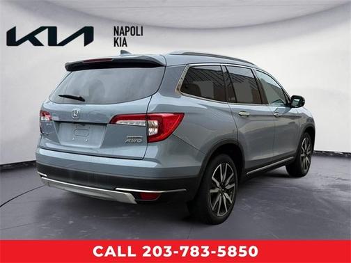 2022 Honda Pilot Touring 7-Passenger