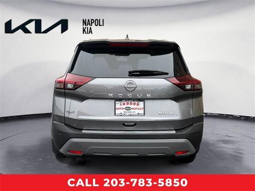 2022 Nissan Rogue SV