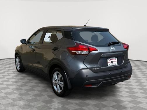 2020 Nissan Kicks S