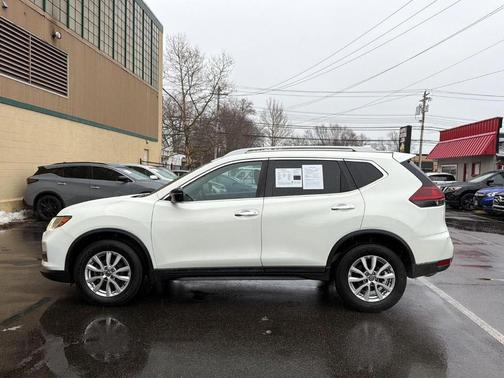 2020 Nissan Rogue SV