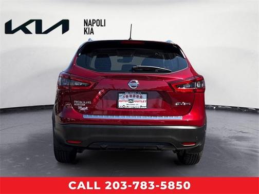 2021 Nissan Rogue Sport SV