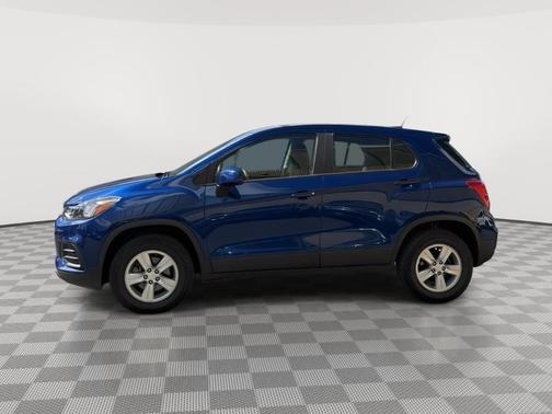 Blue Topaz Metallic 2017 Chevrolet Trax LS