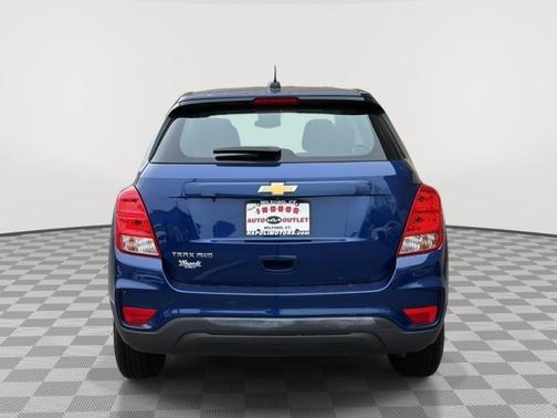Blue Topaz Metallic 2017 Chevrolet Trax LS