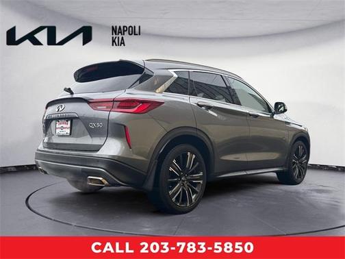 2022 INFINITI QX50 Luxe