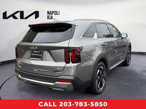 2025 Kia Sorento Plug-In Hybrid EX