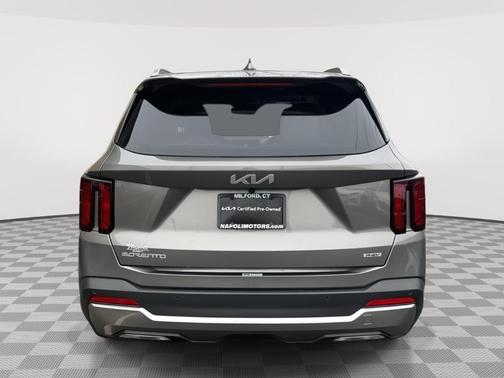 2025 Kia Sorento Plug-In Hybrid EX