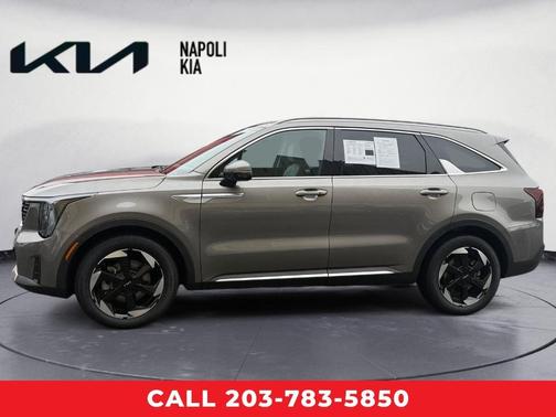 2025 Kia Sorento Plug-In Hybrid EX