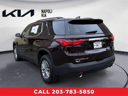 2023 Chevrolet Traverse LT Leather
