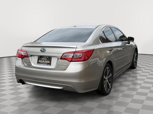 Tungsten Metallic 2015 Subaru Legacy 2.5i Limited