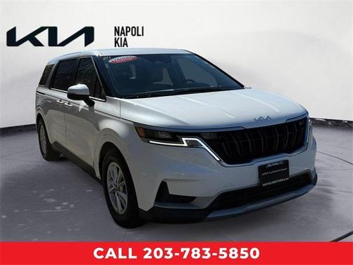 2024 Kia Carnival LX