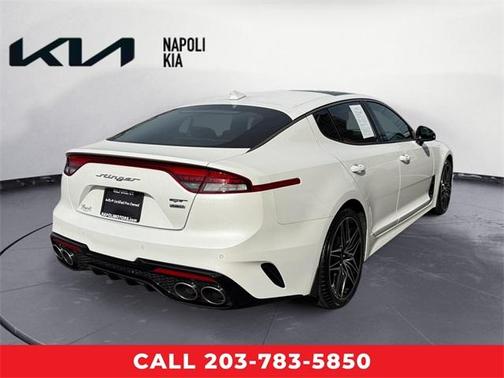 2022 Kia Stinger GT1