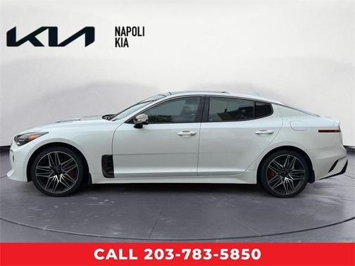 2022 Kia Stinger GT1