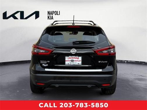 2020 Nissan Rogue Sport SV