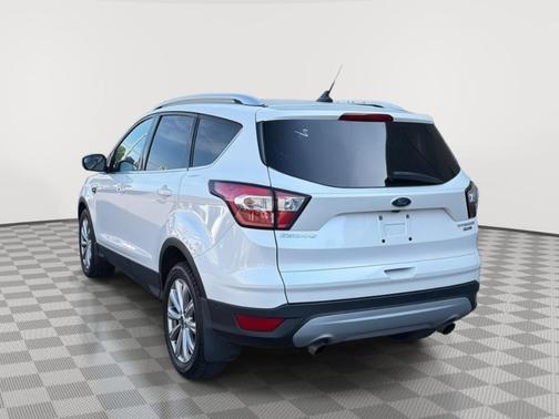 White Platinum Tri-Coat Metallic 2018 Ford Escape Titanium