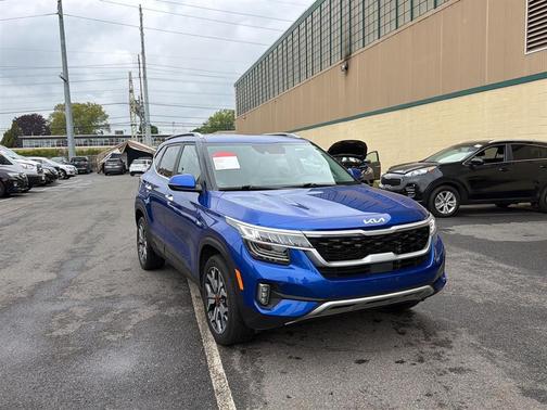 Neptune Blue 2022 Kia Seltos SX