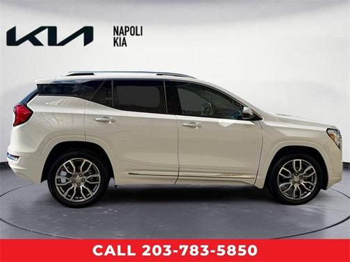 2022 GMC Terrain Denali