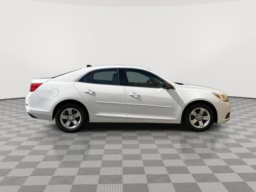 Summit White 2014 Chevrolet Malibu 1LS