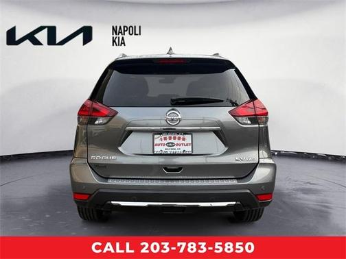 2020 Nissan Rogue SV