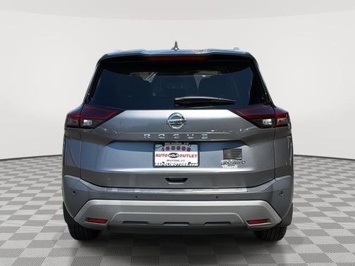 Gun Metallic 2021 Nissan Rogue SV