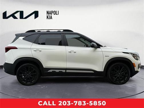 2022 Kia Seltos Nightfall