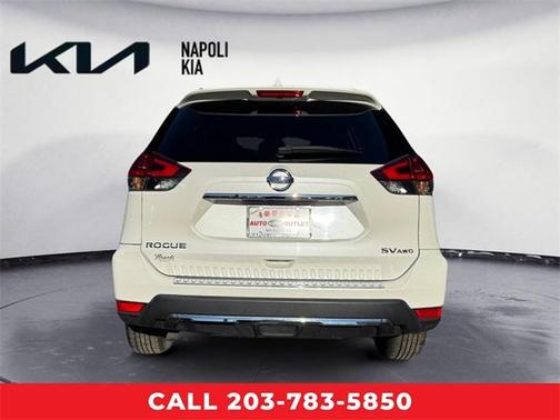 2018 Nissan Rogue SV